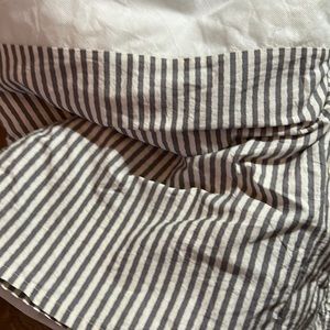 Ralph Lauren, king size bed skirt